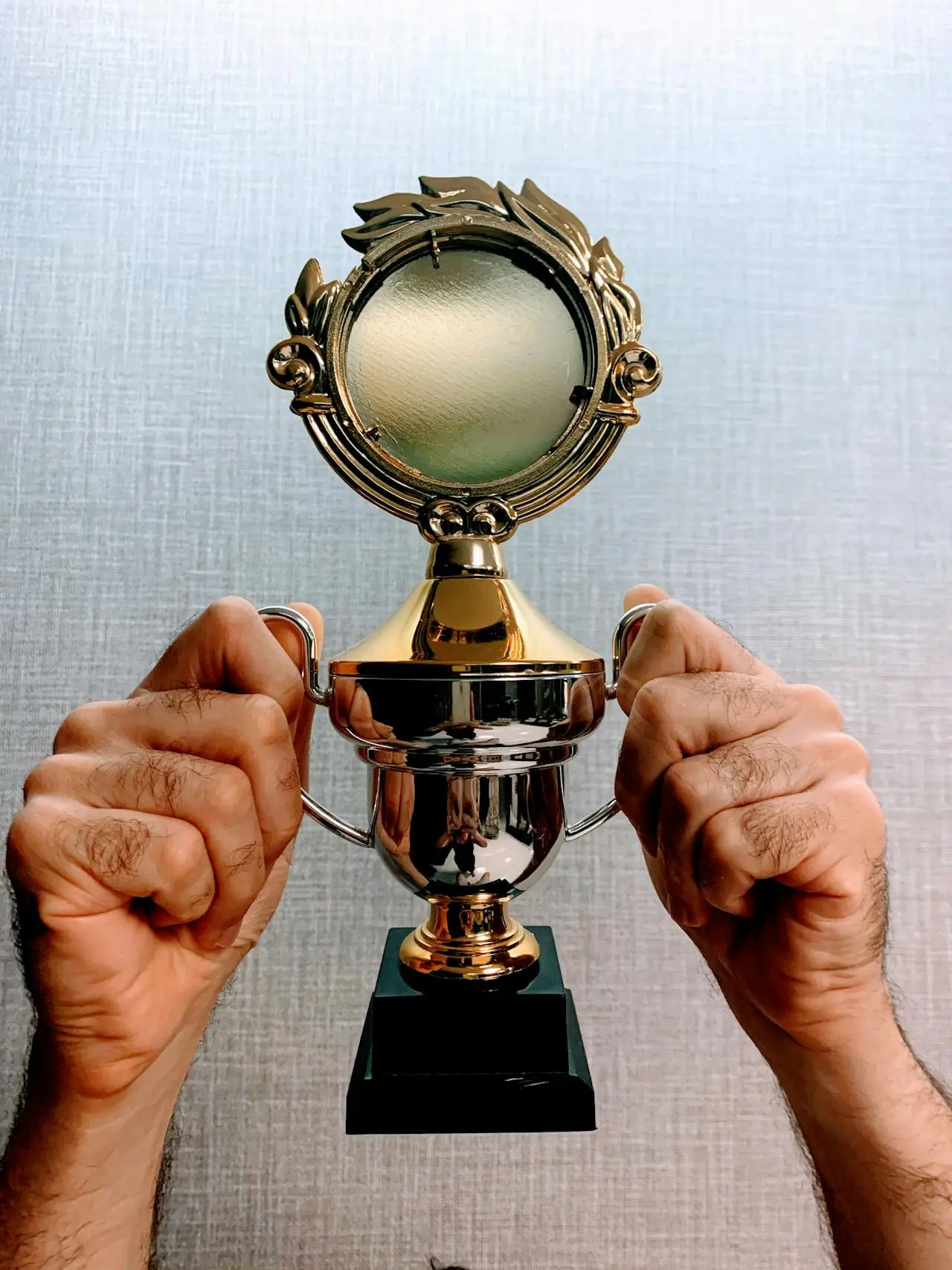 Trophy Normal Popular Trophy Materials in Singapore - Crystallinworks